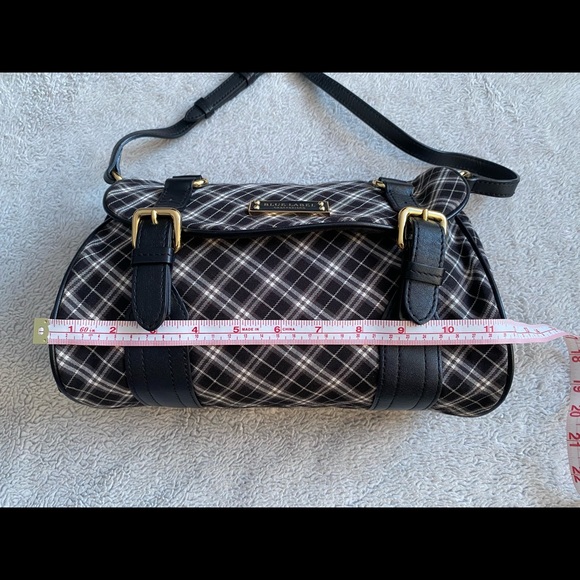 AUTHENTIC VINTAGE BLUE LABEL CRESTBRIDGE CROSSBODY SLING BAG - Picture 12 of 16